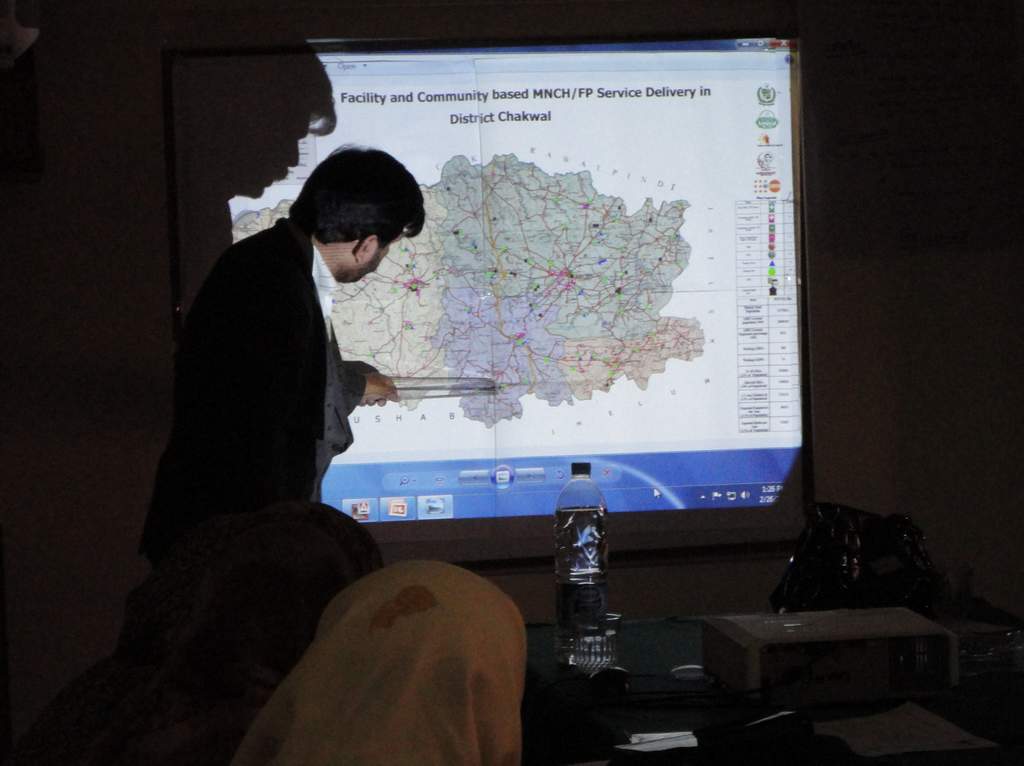 PRISM TOT March 2011 - National Technical Advisor (MoH-UNFPA) Dr. Ghulam Shabbir Awan explaining the GIS map of Chakwal developed by IT team of MoH-UNFPA